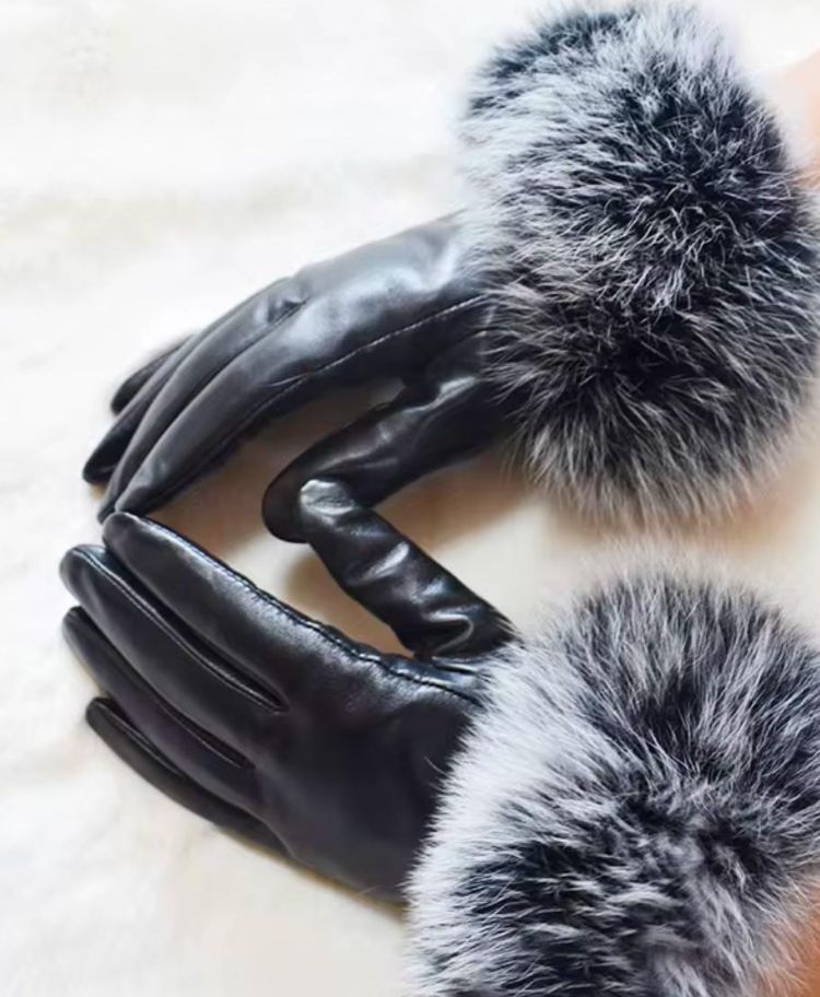 Women Winter Real Sheepskin Gloves